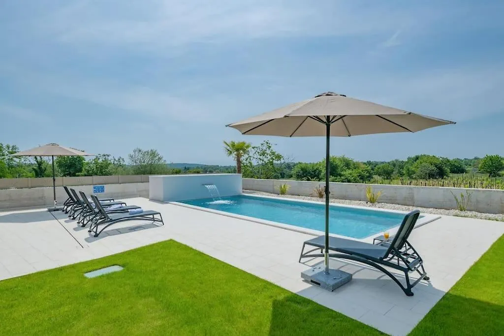 Villa Rhea, Marcana 0*,  Croatia