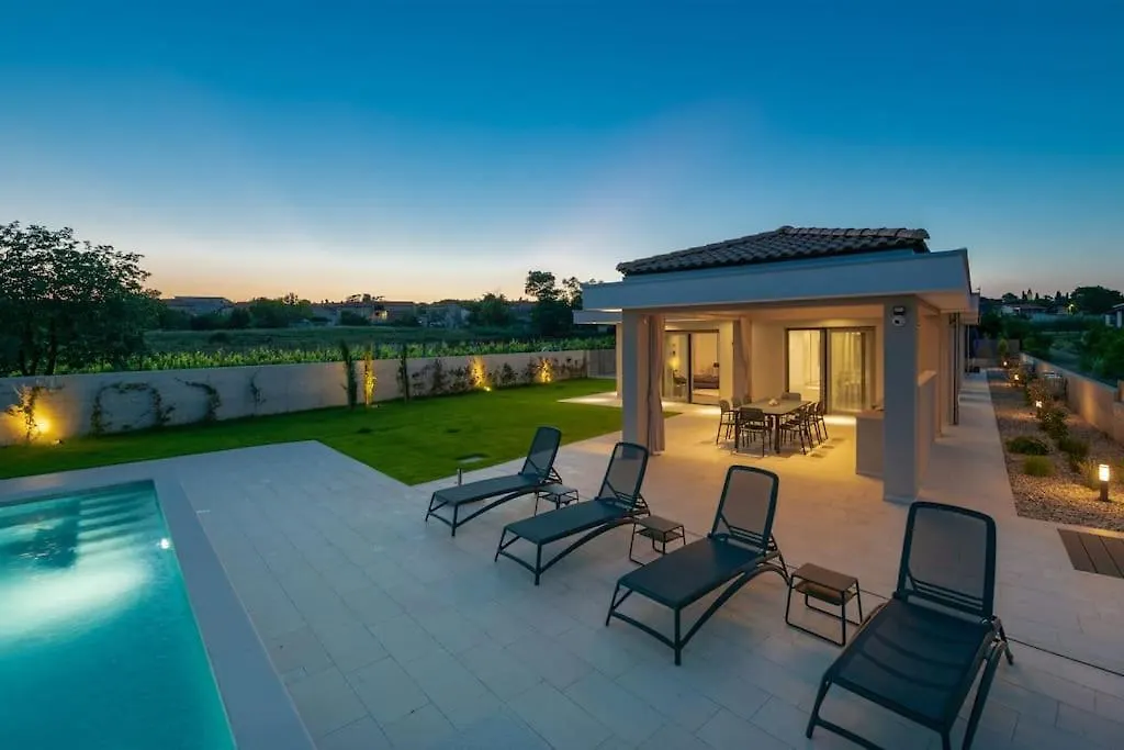 Villa Rhea, Marcana Croatia